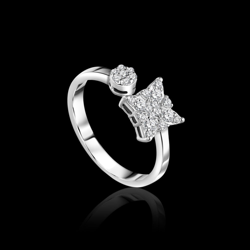 An elegantly rounded ring that captures the essence of a gentle breeze, exuding timeless elegance Fine jewelry / I-R99